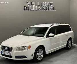 VOLVO V70 2.0 FT ÉTHANOL USINE MOMENTUM 146 CH BVM - CUIR - ATTELAGE - 186000 KM