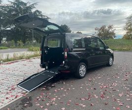 FORD GRAND TOURNEO CONNECT TPMR 5+1 PASSAGER EN FAUTEUIL ROULANT - NEUF DISPONIBLE