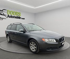 V70 2.5T MOMENTUM GEARTRONIC