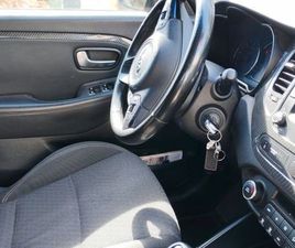 VOITURE FAMILIALE 7 PLACES COMPACTE