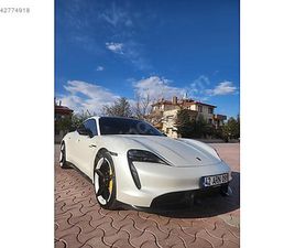 PORSCHE TAYCAN TURBO S TURBO S