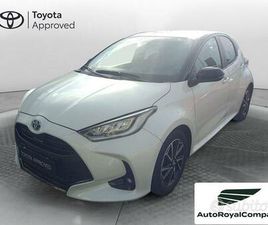 TOYOTA YARIS TOYOTA YARIS 1.5 HYBRID 5 PORTE STYLE