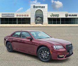 USED 2022 CHRYSLER 300 TOURING