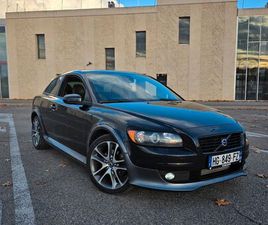 VOLVO C30 T5 VOLVO C30 T5