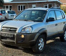 ② HYUNDAI TUCSON 2.0I — HYUNDAI — 2EMEMAIN