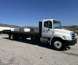 2016 HINO 268 FLATBED TRUCK 26FT