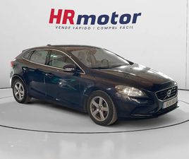 VOLVO V40 D2 VOLVOV40 D2 MOMENTUM