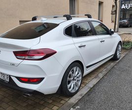 HYUNDAI I30 FASTBACK LIFTBACK 103KW MANUÁL ZA 9 400 €