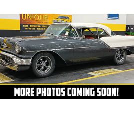 1957 OLDSMOBILE SUPER 88