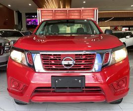 NISSAN NP300 2.5 ESTACAS DH MT