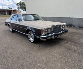 1979 LINCOLN VERSAILLES