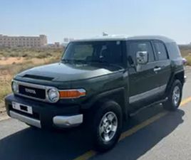 TOYOTA FJ CRUISER