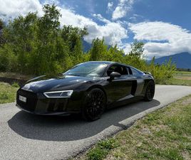 R8 COUPÉ 5.2 PLUS S-TRONIC - CAPRISTO !