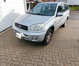 TOYOTA RAV 4 MUSS NOCH DIESE JAHR VERKAUFT WERDEN WEGEN NEUEM