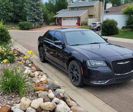 2019 CHRYSLER 300S