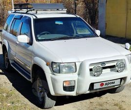 NISSAN TERRANO