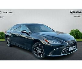 2.5 300H PREMIUM EDITION SALOON 4DR PETROL HYBRID E-CVT EURO 6 (START/STOP) (218 PS)-/