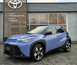 TOYOTA AYGO X HYBRID 115 PULSE NIEUW & DIRECT LEVERBAAR!! CLIMA NAVI APPLE/ANDROID PARKCAMERA PRIVACY-GLASS LED VERLICHTING LM-VELGEN