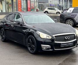 INFINITI Q70