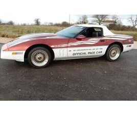 CORVETTE C4 1986 CHEVROLET CORVETTE ROUGE FONCÉ MANUEL, 7+ VITESSES C...