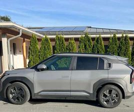 KIA EV3 LONG RANGE EARTH LEDER, TOP-AUSTATTUNG