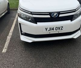 TOYOTA, VOXY NOAH 2014, 1790 (CC)HYBRID