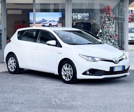 TOYOTA AURIS 99CV AUTOMATICA NEO - 2016