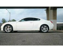 INFINITI G COUPE G37X 2010 INFINITI G37 G37X AWD COUPE - LOADED - NO WARNING LIGHTS