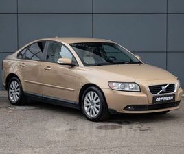 VOLVO S40