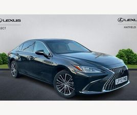 2023 (72) - 2.5 300H PREMIUM EDITION SALOON 4DR PETROL HYBRID E-CVT EURO 6 (START/STOP) (218 P