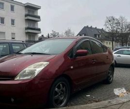 TOYOTA 4RUNNER TOYOTA PRIUS