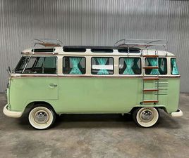 VOLKSWAGEN KOMBI SAMBA STYLE + SAFARI WINDOWS