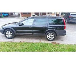 VOLVO XC70 CROSS COUNTRY 2.5T 4WD BREAK, MANUEL CANTON VAUD
