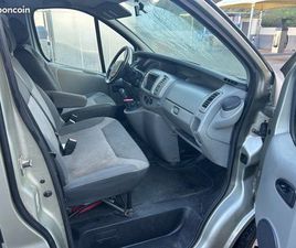 RENAULT TRAFIC VEND TRAFIC 9 PLACES