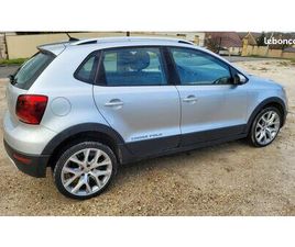 VOLKSWAGEN CROSSPOLO VOLKSWAGEN CROSS POLO V