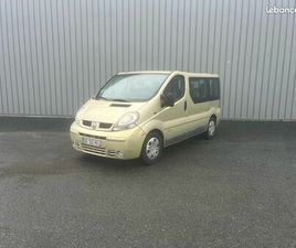 RENAULT TRAFIC PASSENGER RENAULT TRAFIC PASSENGER 2.5 DCI 140 CV . 9 PLACES . HAYON . REPRISE POSSIBLE
