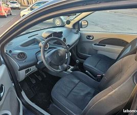 RENAULT TWINGO TWINGO 2