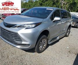 TOYOTA SIENNA TOYOTA SIENNA LE 2022 2.5L 2.5 HYBRYDA 245KM