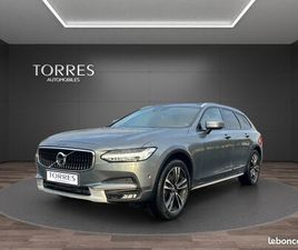 ? V90 CROSS COUNTRY D5 PRO AWD 235 CH/ TO/ATTELAGE/APPLE CARPLAY /CUIR