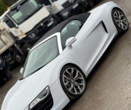 AUDI R8 SPYDER AUDI R8 V10 SPYDER