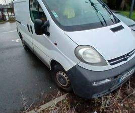 OPEL VIVARO OPEL MERIVA 6000 EUROS À DÉBATTRE DANS LE NÉGOCIABLE