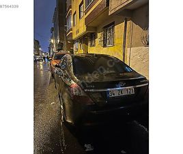 GEELY EMGRAND 1.5 GSL PREMIUM