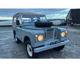 1975 LAND ROVER SERIES 3 GRIS MANUEL, 4 VITESSES CONDUITE...