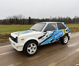 TOYOTA STARLET