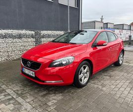 VOLVO V40 D2