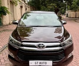 TOYOTA INNOVA