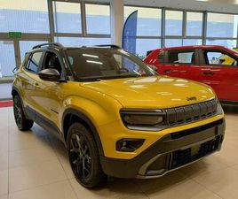 JEEP AVENGER LIMITOWANA WERSJA OVERLAND 4X4 + CZARNY DACH + PAKIET ZIMOWY PILA