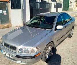 VOLVO S40 VOLVO - S40