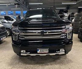 CHEVROLET SILVERADO 2500 CREW CAB CHEVROLET SILVERADO 2500 HD CREW CAB 6.6 V8 DURAMAX 4WD