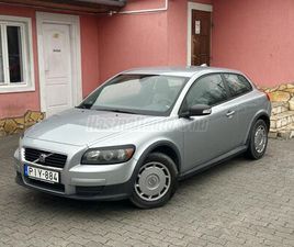 VOLVO C30 1.6 D SUMMUM JÓGUMI HOROG BŐR SIPS TEMP 290EKM KGO DKLÍMA HPHIFI ISOFIX SZKÖNYV SZÉP ÁLLAPOT